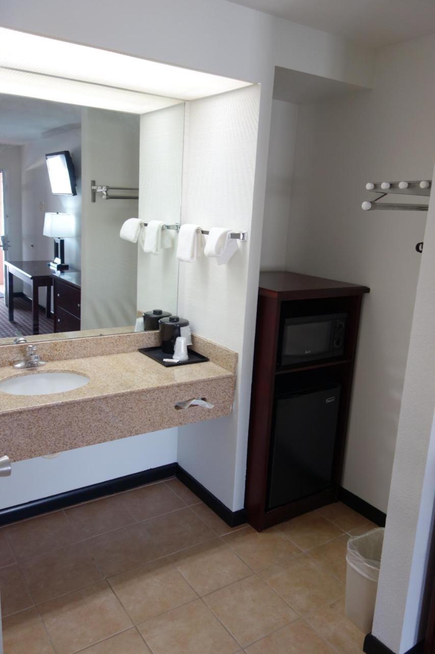 Vip Inn And Suites هانتسفيل المظهر الخارجي الصورة